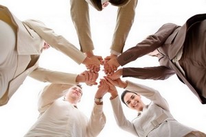 Team building facilit&eacute; par la relation homme/cheval